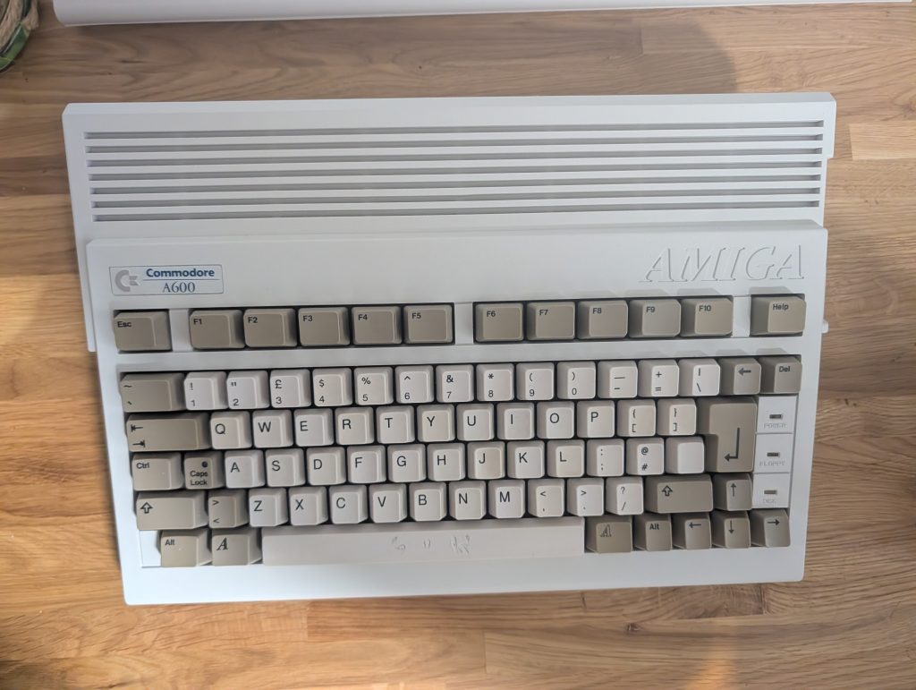 Amiga 600